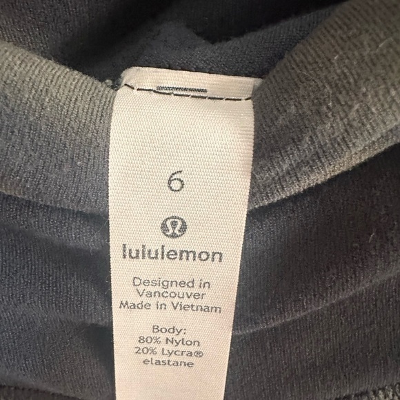 Lululemon High Rise Crop 21” Leggings in Green Sz 6 - Picture 6 of 8